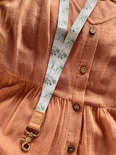 Load image into Gallery viewer, Greenery Fabric Lanyard