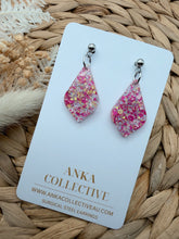 Load image into Gallery viewer, Havana Dangle Glitter Earrings