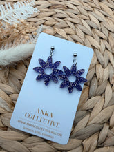 Load image into Gallery viewer, Daisy Dangle Glitter Earrings