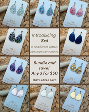 Load image into Gallery viewer, Sol Dangle Glitter Earrings