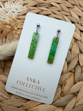 Load image into Gallery viewer, Soho Dangle Glitter Earrings