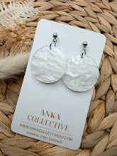 Load image into Gallery viewer, Luna Dangle Glitter Earrings