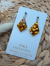 Load image into Gallery viewer, Monaco Dangle Glitter Earrings
