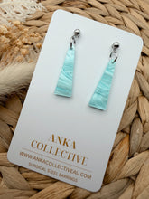 Load image into Gallery viewer, Elise Dangle Glitter Earrings