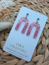 Load image into Gallery viewer, Harper Dangle Glitter Earrings