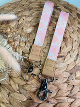 Load image into Gallery viewer, Cherry Blossom Wristlet