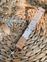 Load image into Gallery viewer, Tan Terrazzo Wristlet