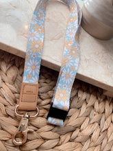 Load image into Gallery viewer, Daisy’s Fabric Lanyard