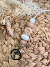Load image into Gallery viewer, Sunflower Engraved Lanyard