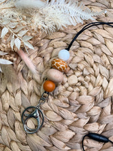Load image into Gallery viewer, Giraffe Lanyard