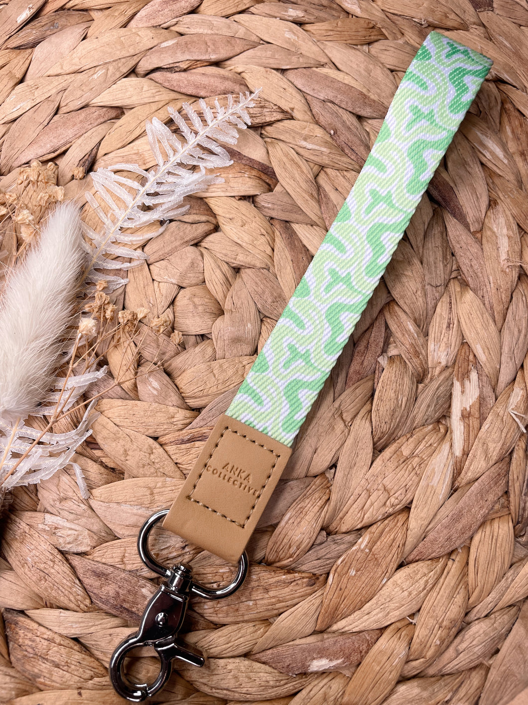 Groovy Wave Green Wristlet