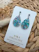 Load image into Gallery viewer, Maggi Dangle Glitter Earrings
