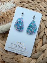 Load image into Gallery viewer, Sol Dangle Glitter Earrings
