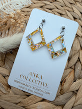 Load image into Gallery viewer, Luxor Dangle Glitter Earrings

