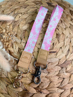 Pink Daisies Wristlet