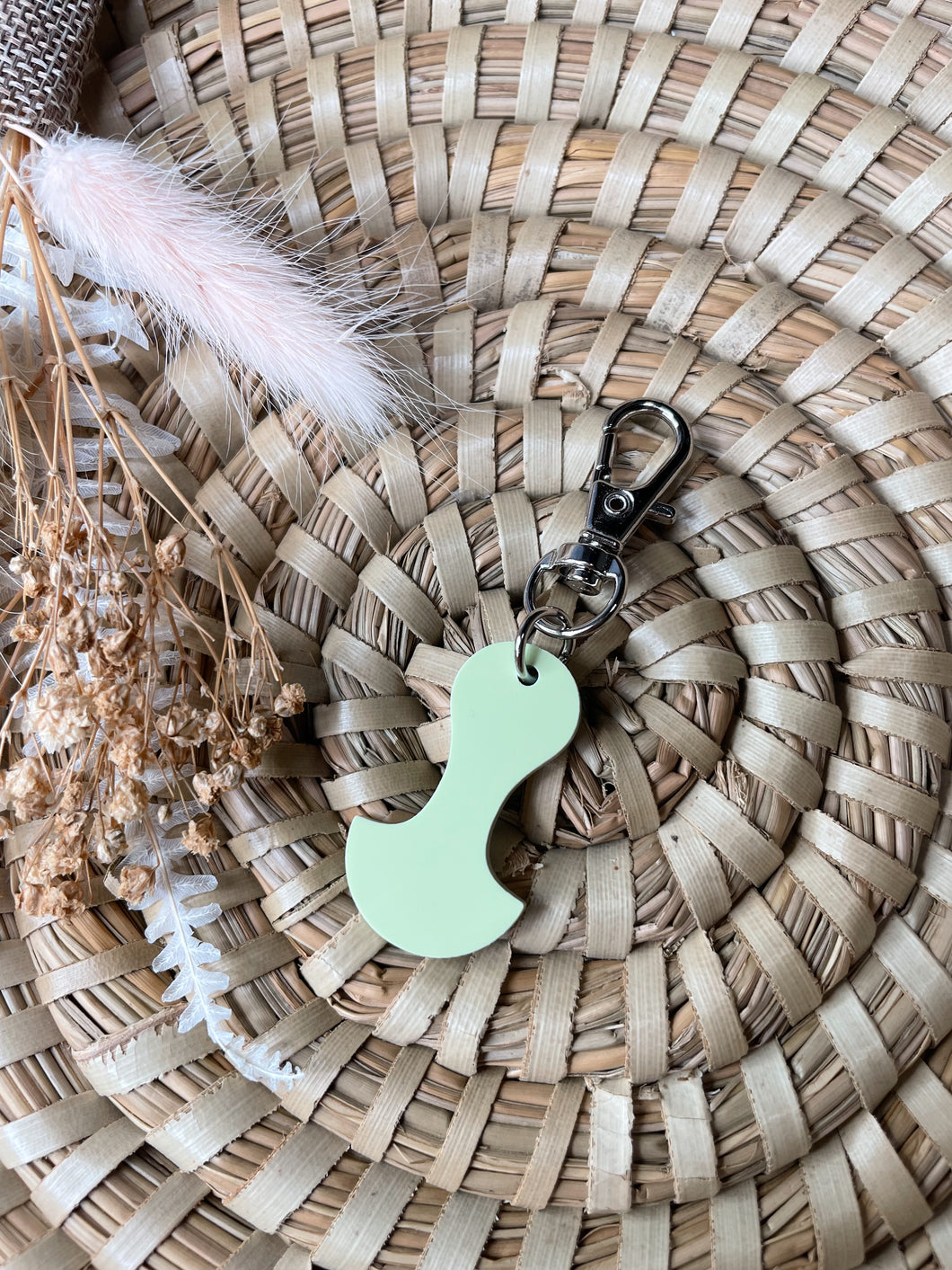 Simple Lime Trolley Token