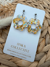 Load image into Gallery viewer, Poppy Dangle Glitter Earrings
