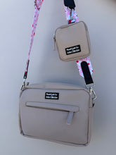 Load image into Gallery viewer, Pooch Walking Bag (Neutral Oat) - Juliet
