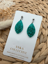 Load image into Gallery viewer, Ember Dangle Glitter Earrings
