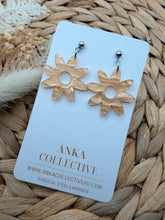 Load image into Gallery viewer, Daisy Dangle Glitter Earrings
