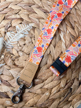 Load image into Gallery viewer, Abstract Spring Fabric Lanyard
