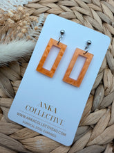 Load image into Gallery viewer, Manhattan Dangle Glitter Earrings
