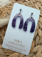 Load image into Gallery viewer, Willow Dangle Glitter Earrings
