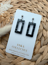 Load image into Gallery viewer, Manhattan Dangle Glitter Earrings

