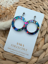 Load image into Gallery viewer, Halo Dangle Glitter Earrings
