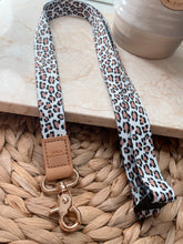 Load image into Gallery viewer, Leopard Fabric Lanyard
